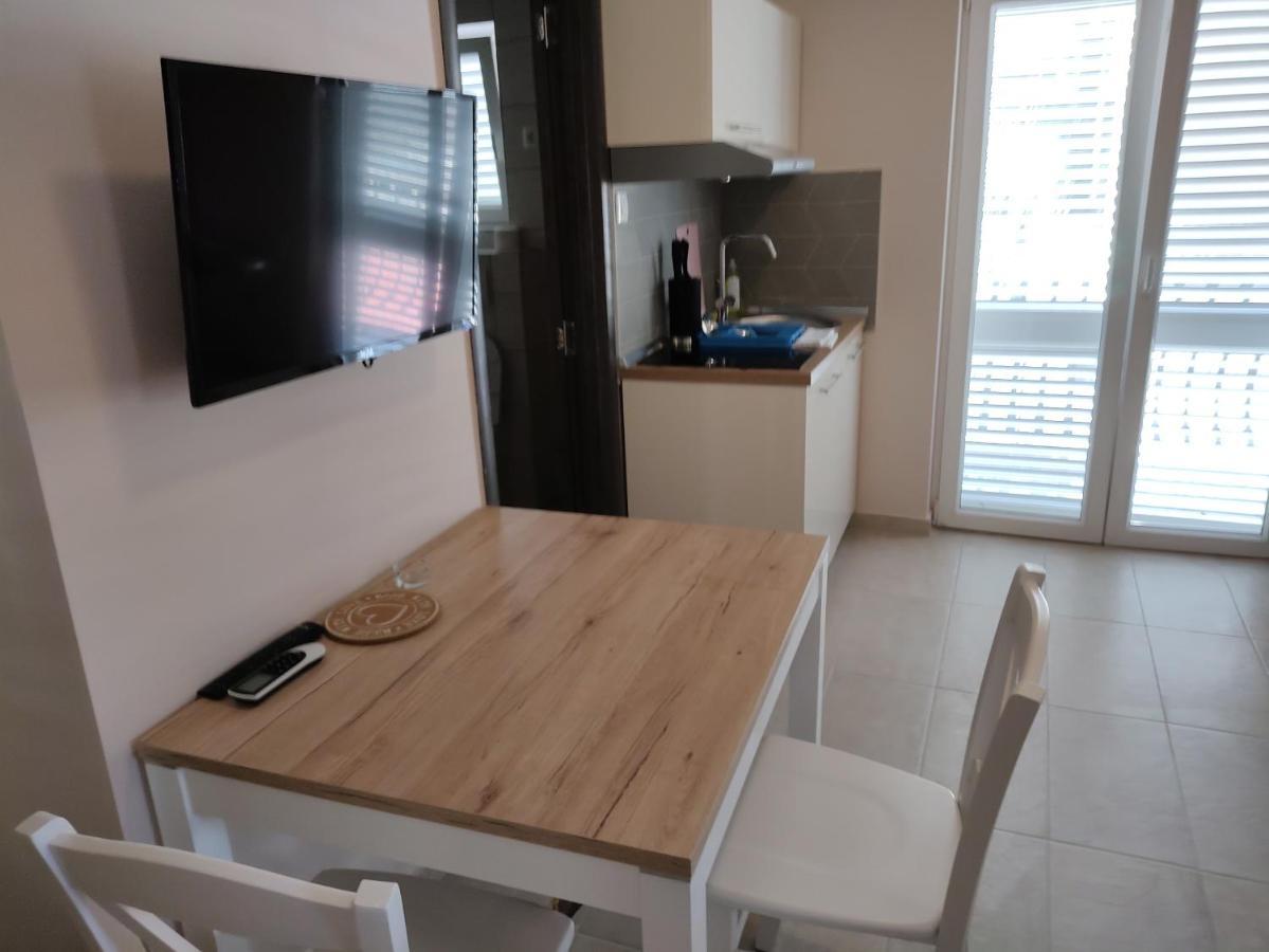 Josipa 1 Appartement Crikvenica Buitenkant foto